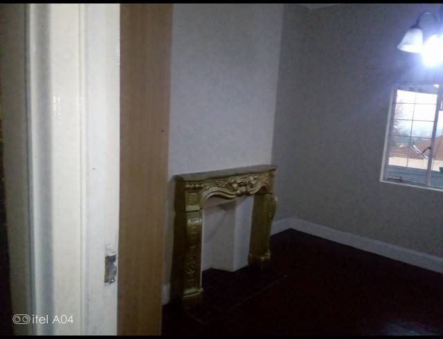 1 bed property to rent in KENSINGTON